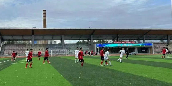 2025年呼和浩特市“市长杯”校园足球联赛高中组比赛圆满落幕